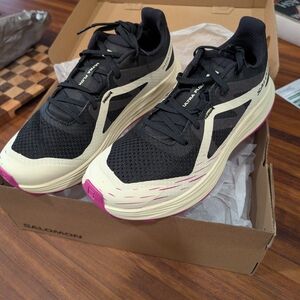 Salomon Women's Ultra Flow Trail BLACK/TRANSPARENT YELLOW/ROSE VIOLET 8.5